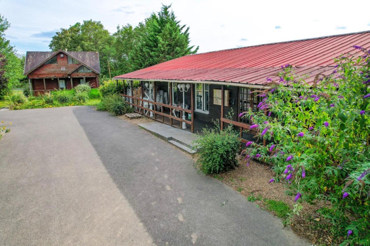 Les Cabanes Parisiennes - Chalets 1H30 From Paris - 62P แซนต์-เชอเนอวีแยร์-เดส์-บัวส์ ภายนอก รูปภาพ